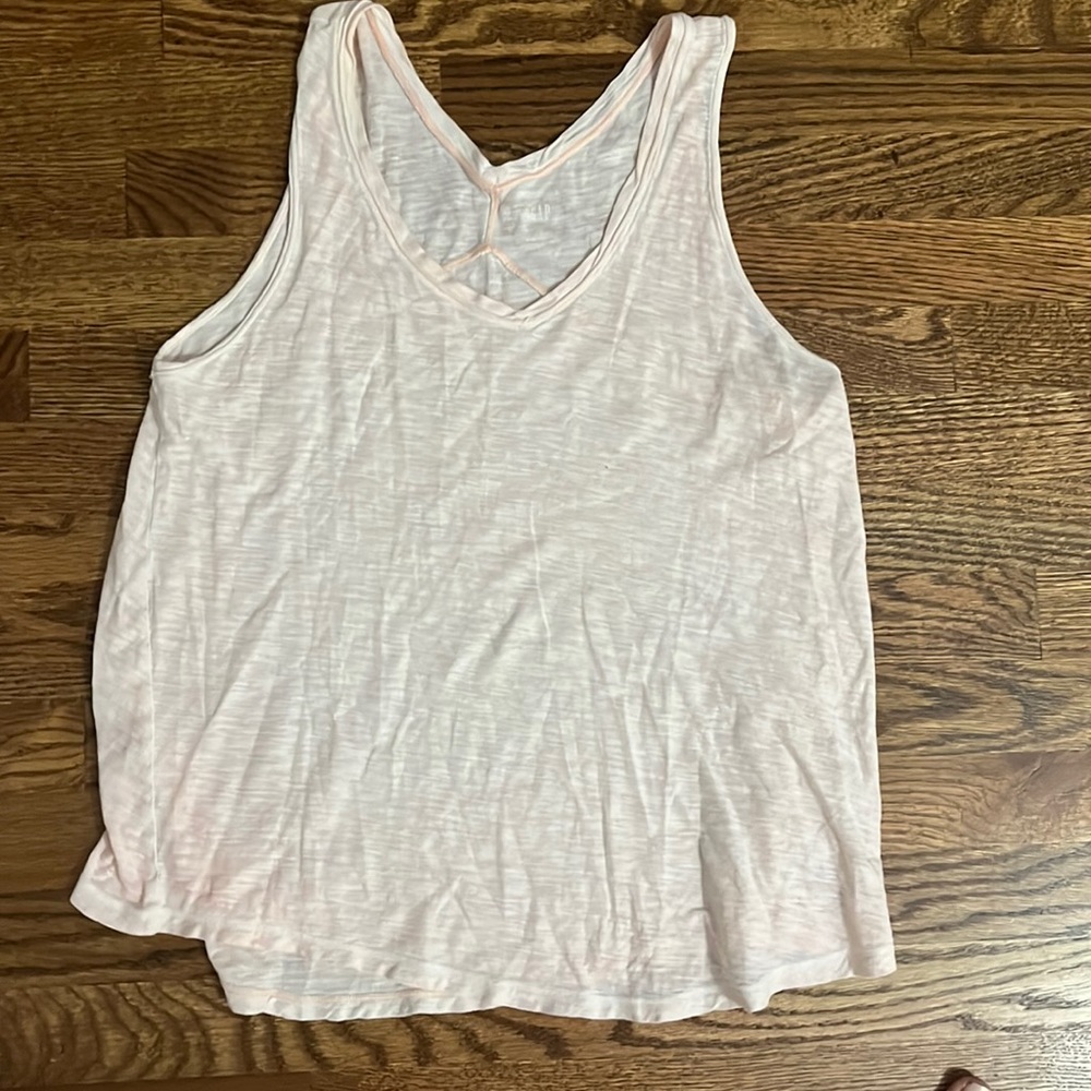 Women’s Gap pink tank top
